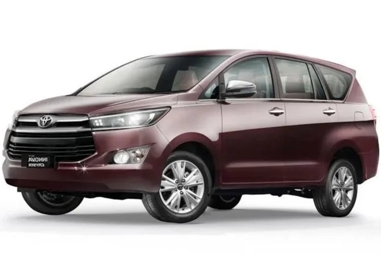 Toyota-Innova-Crysta-Car